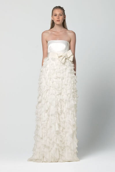 Νυφικά για πολιτικό γάμο