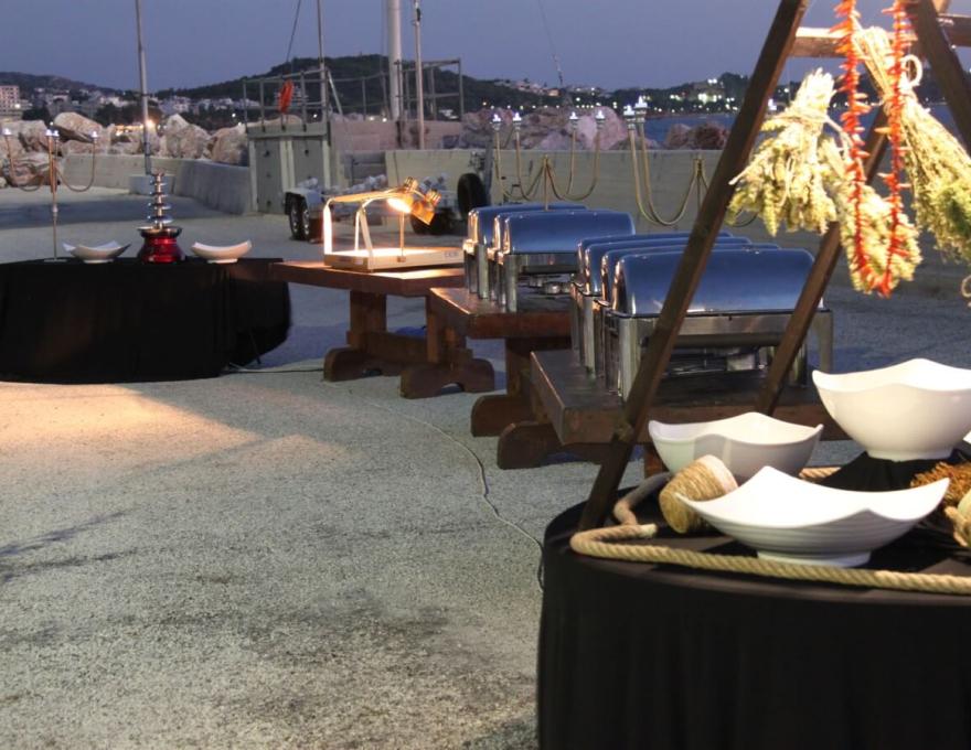 ΙστιοπλοΙκός Βούλας - Aitna Catering- Δεξίωση Γάμου