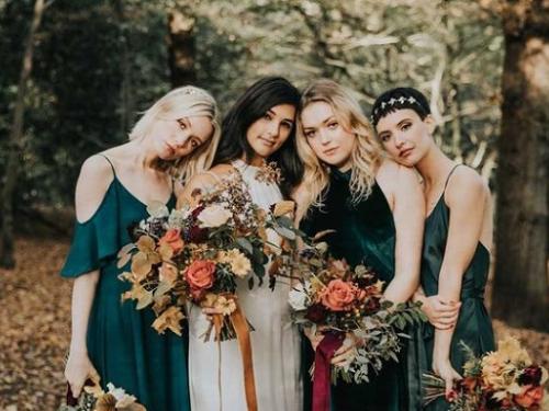 Καλεσμένη σε φθινοπωρινό γάμο. Τί να φορέσω;