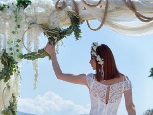 Νυφικό: Η ιστορία και η εξέλιξη του – Πως καθιερώθηκε το λευκό χρώμα