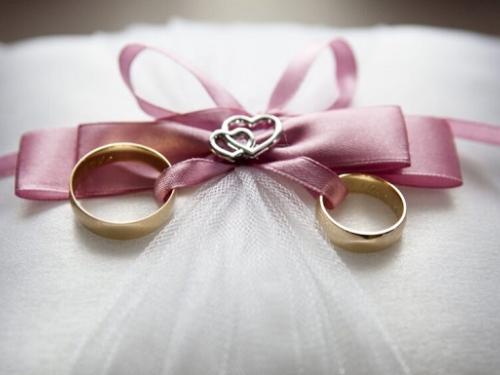 Επέτειος γάμου: Τι συμβολίζει ο κάθε χρόνος